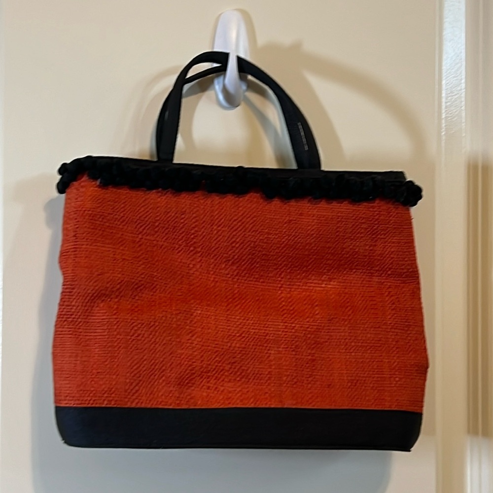 Vintage Cole Haan straw and tassel bag